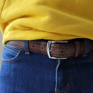 Allen Edmonds	Dark Brown	90 x 36